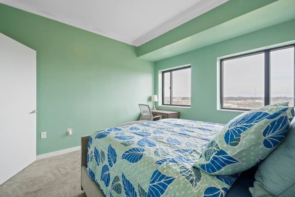 Cozy Condo @ Charlotte Nc! W/Pool- Walk To Uptown מראה חיצוני תמונה