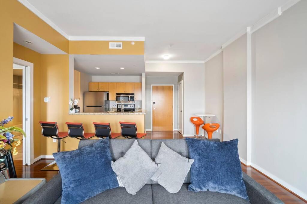 Cozy Condo @ Charlotte Nc! W/Pool- Walk To Uptown מראה חיצוני תמונה